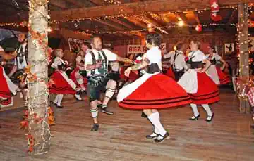 Tirolean Dancers during Oregon’s Alpenfest